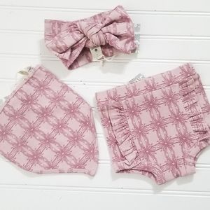 NWT Kate Quinn Ruffle Bloomers Bandana Bib Headband Matching Light Purpl…